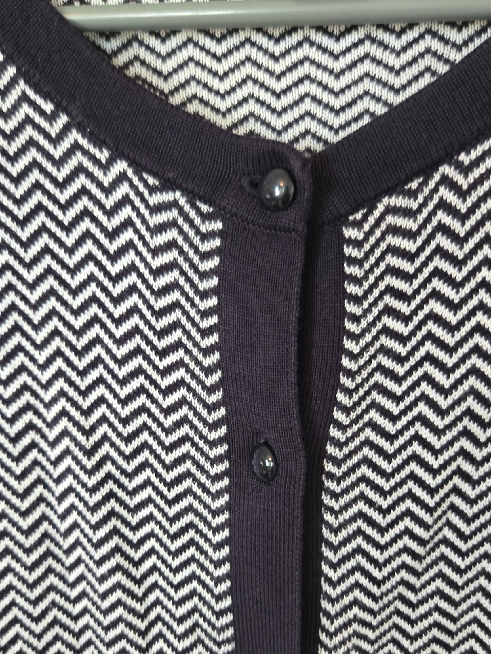 The Outfitters By Land End | Navy Chevron Cotton Button Cardigan Sweater Size S - Picture 6 of 9
